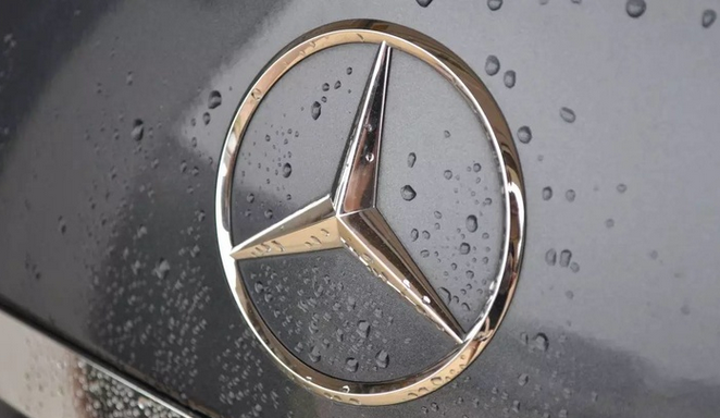奔馳否認國產(chǎn)新車與海外版用材不一致
