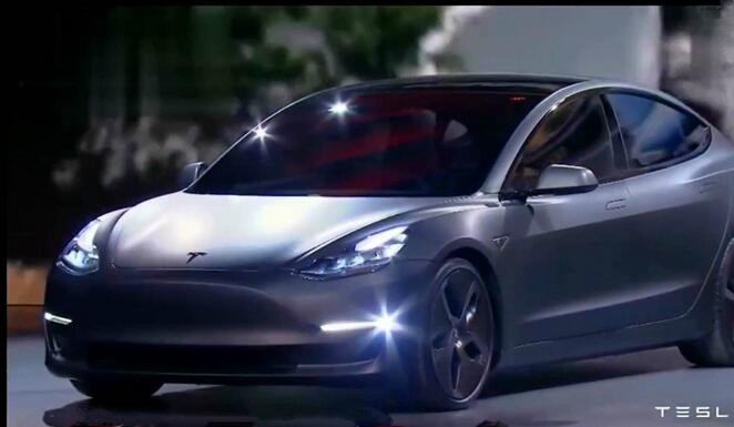 特斯拉將籌11.5億美元助力Model3 馬斯克自掏2500萬