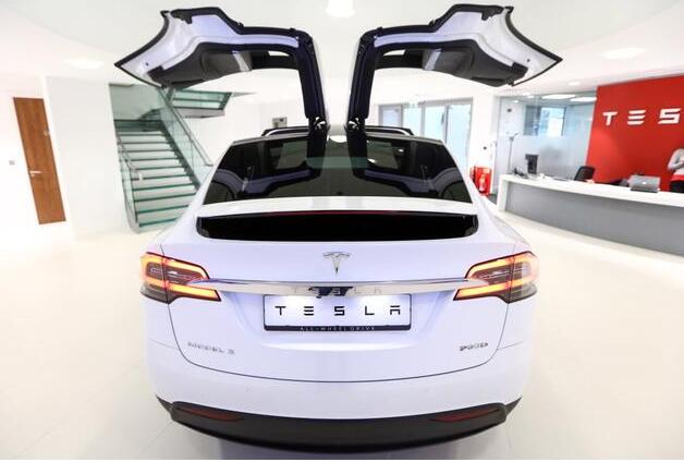 特斯拉Q1汽車交付量同比增長69%至2.5萬輛