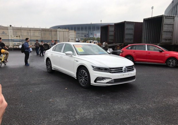 2017上海車展探館：上汽大眾輝昂GTE