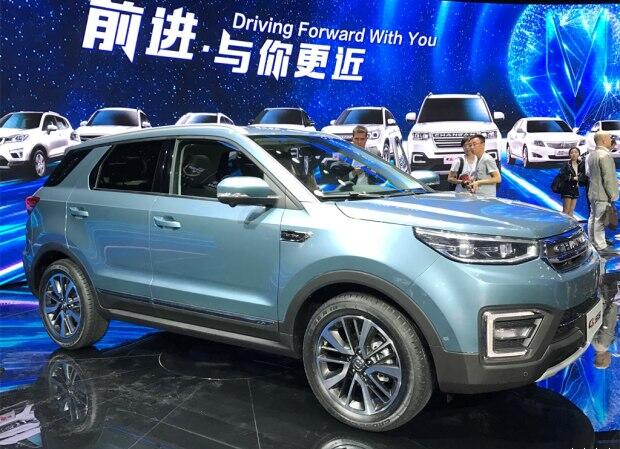 直擊2017上海車展:長安CS55車型正式發(fā)布