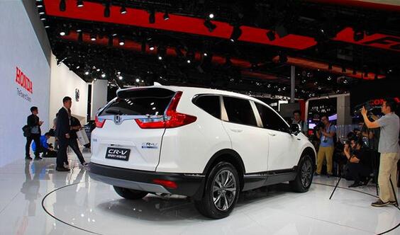 2017新款本田CRV實(shí)車參配 本田CR-V7月上市