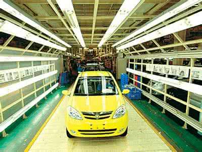 需求低、庫存爆、官降廣 車市掀起新一輪價格戰(zhàn)