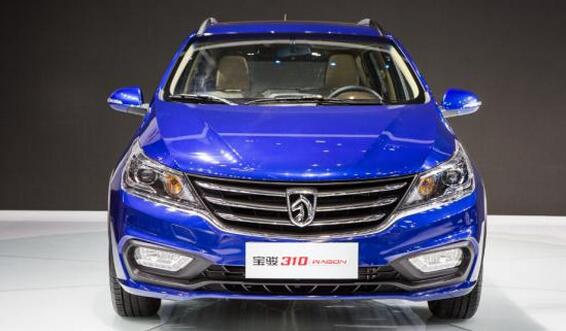 再出新兵 寶駿310W新車速覽低配4.48萬起