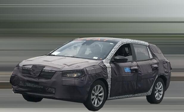 將推旅行車? 曝疑似榮威全新車型諜照