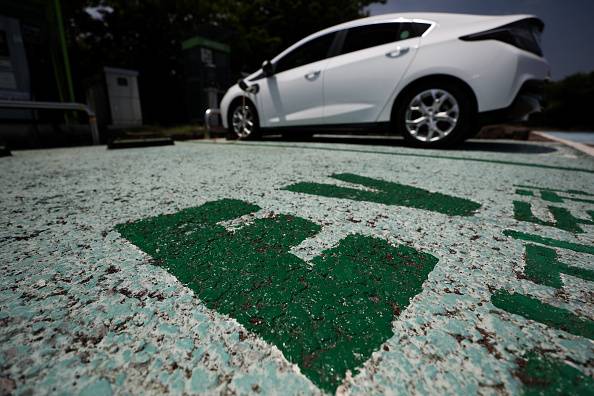 UBS：印度2032年車輛電動(dòng)化目標(biāo)挑戰(zhàn)較大