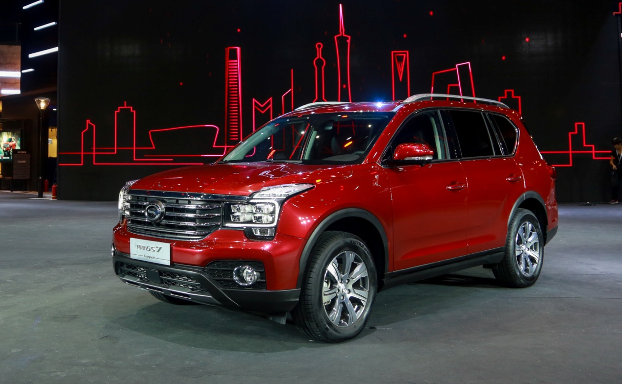 “都市領(lǐng)秀大5座SUV”傳祺GS7震撼上市