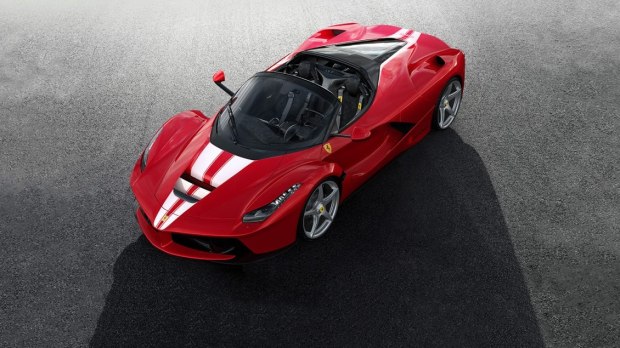 第210臺(tái)法拉利Laferrari Aperta官圖