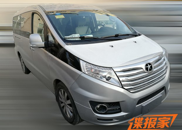 百公里油耗10.6L 瑞風(fēng)M5 DCT版諜照曝光