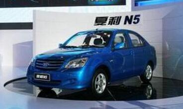 7家上市車企僅2家預喜 一汽夏利三季報預虧11億元