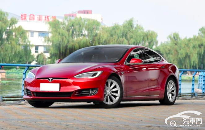 存在多種安全隱患 特斯拉召回部分車型
