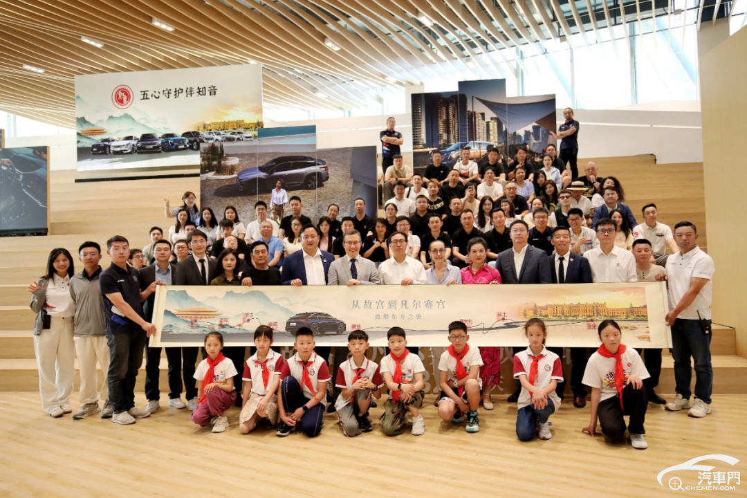 副本【新聞稿】良心車神龍?jiān)?五心守護(hù)伴知音 神龍汽車32周年戰(zhàn)略轉(zhuǎn)型穩(wěn)步推進(jìn)2788