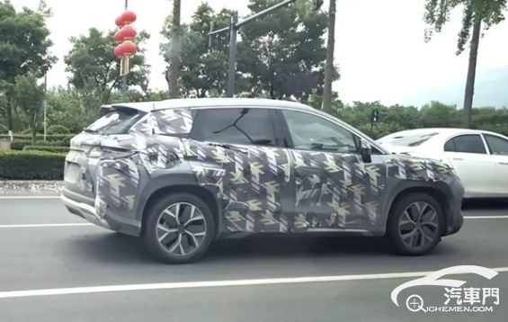 秦 L 同款前臉 比亞迪宋 L DM-i 偽裝實車曝光