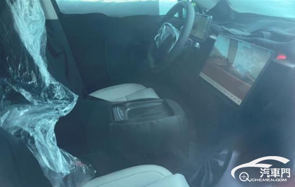 定位緊湊型SUV 零跑A12內(nèi)飾諜照曝光