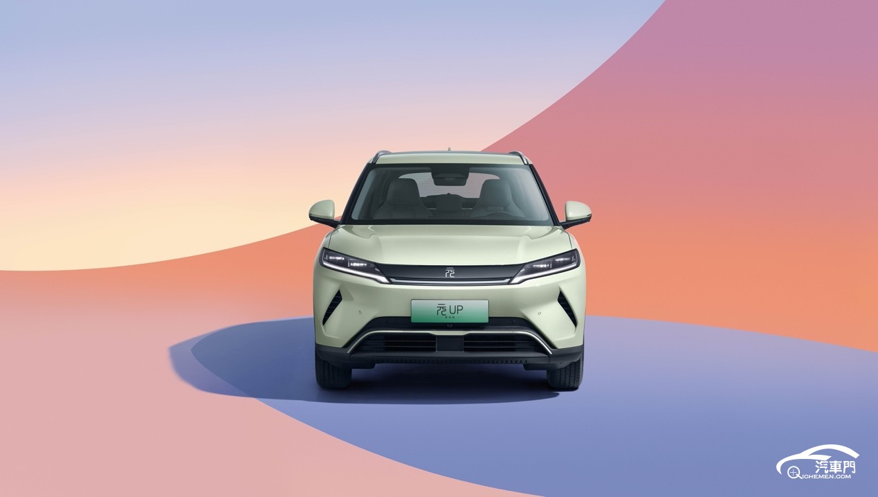 汽車在馬路上

描述已自動(dòng)生成
