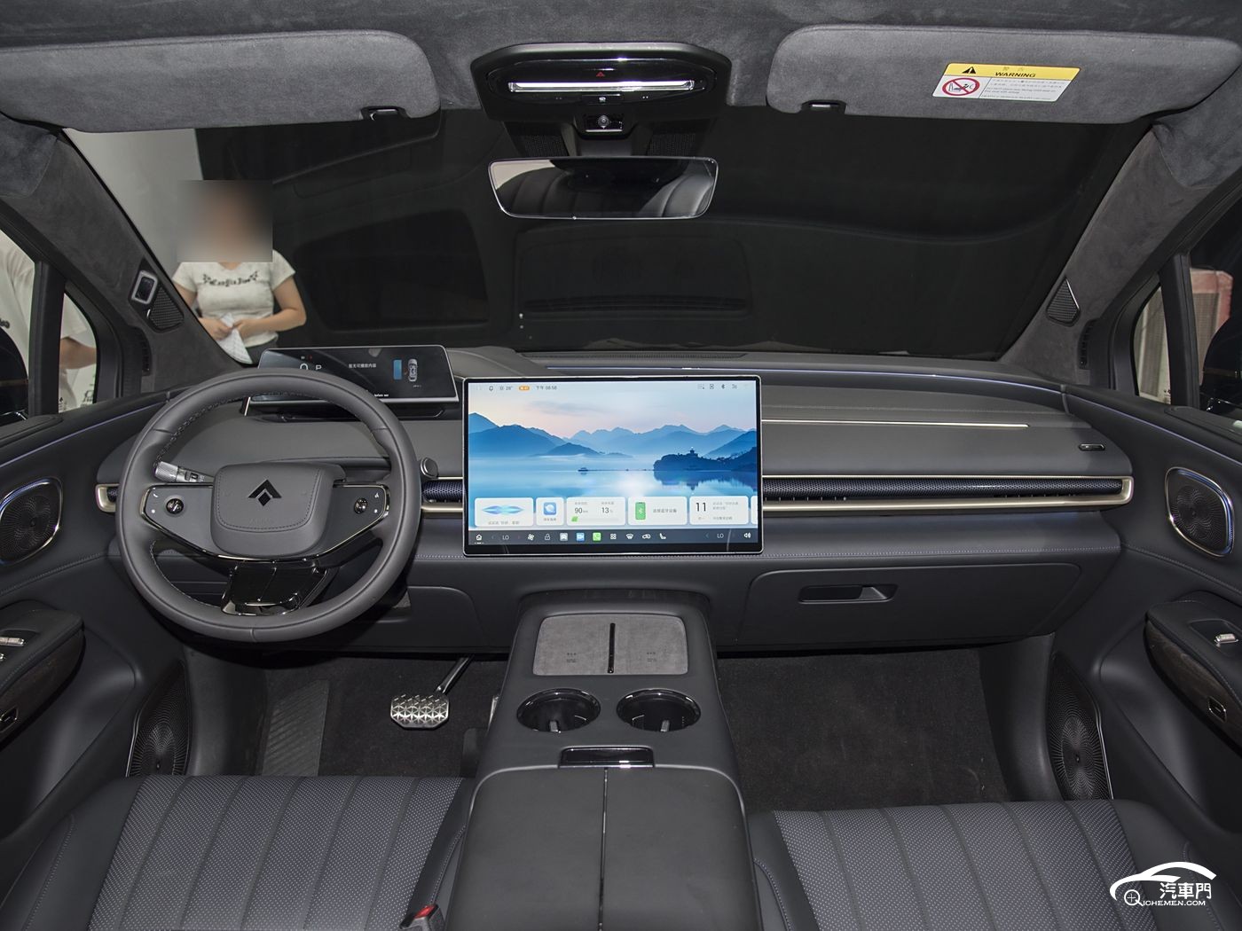 https://car2.autoimg.cn/cardfs/product/g32/M06/3F/76/1400x1050_autohomecar__ChxkPmc2rb-AV-r8ACPICqA1yc0562.jpg