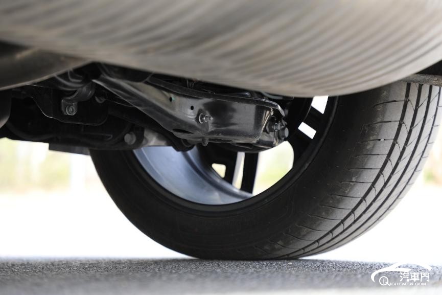 有鐘表的摩托車

AI 生成的內(nèi)容可能不正確。