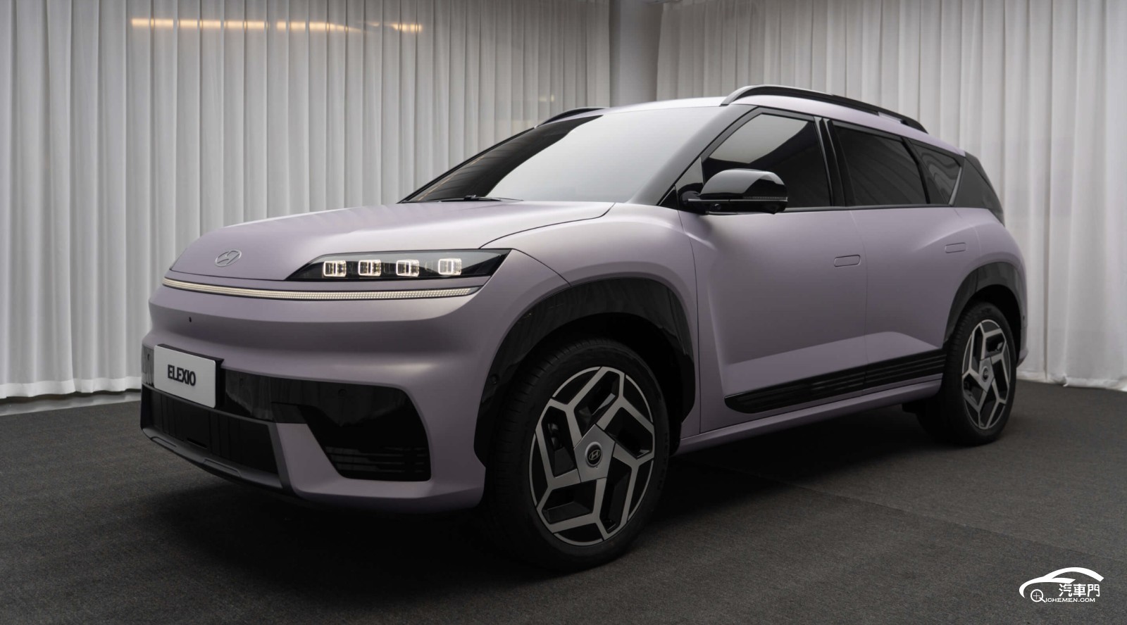 白色的汽車

AI 生成的內(nèi)容可能不正確。