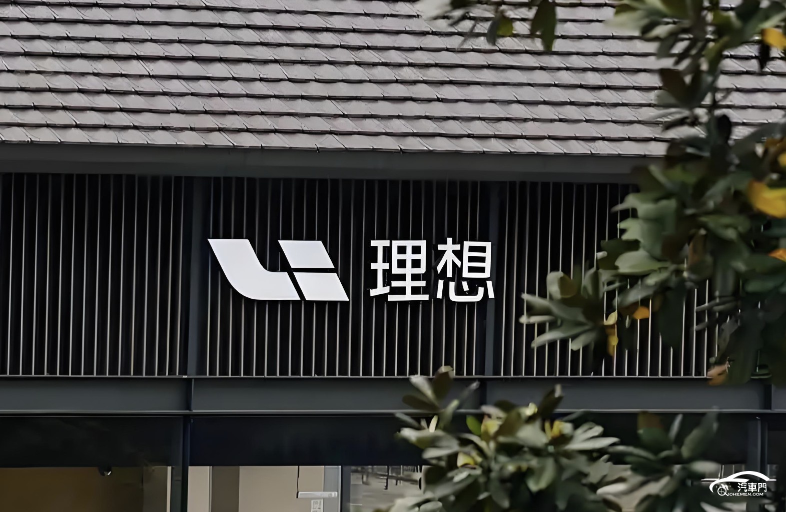 商店外的招牌

AI 生成的內(nèi)容可能不正確。