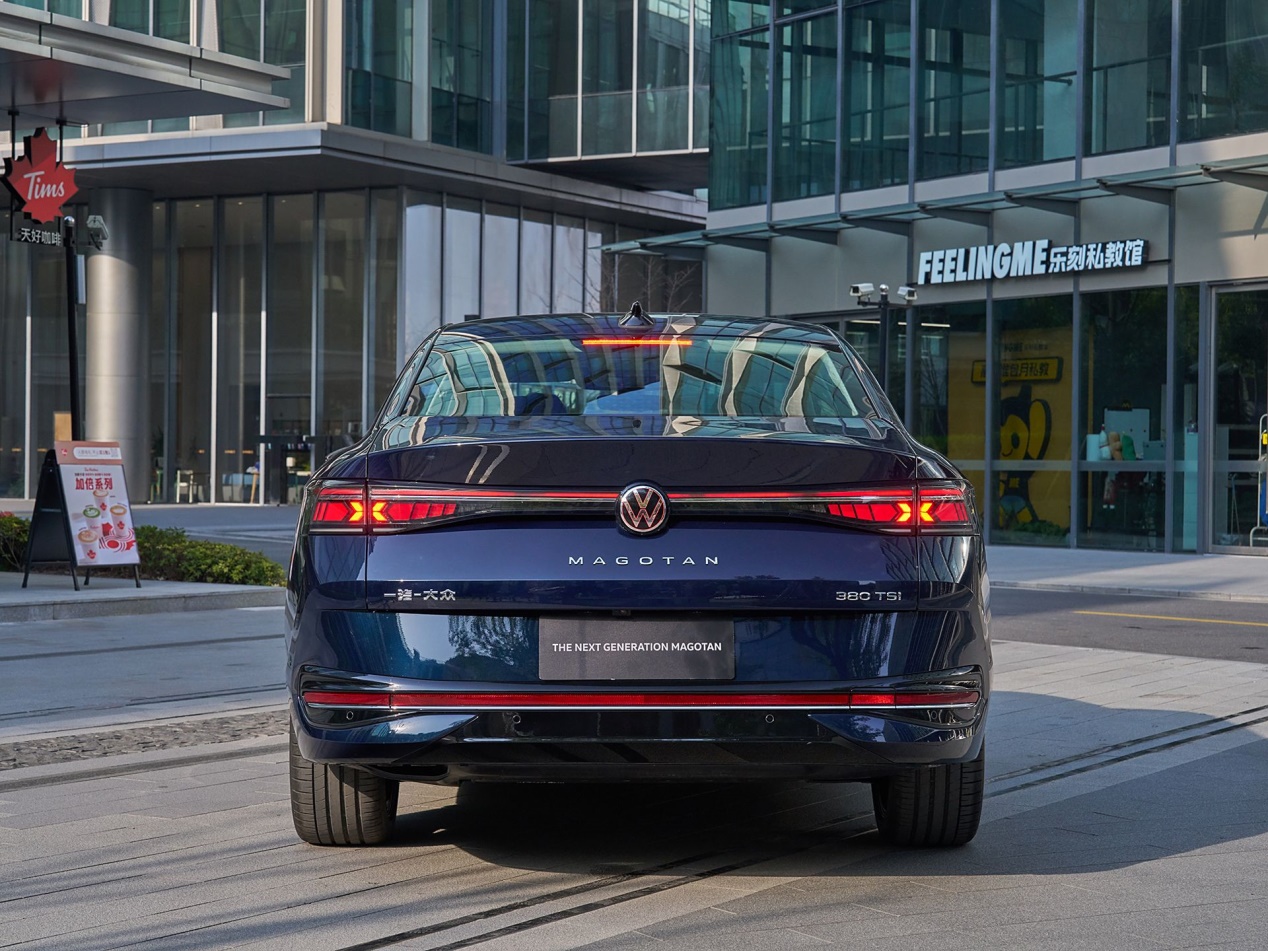 https://car3.autoimg.cn/cardfs/product/g31/M06/AF/C7/ChxoHmX7myiAWSsSABIOTxLe1Fc109.jpg#pvareaid=2042293
