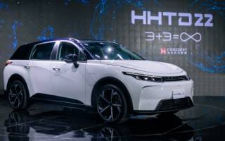 富士康發(fā)布兩款新電動車型