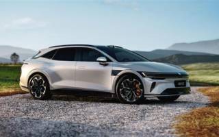 獵裝造型 極氪007GT將于4月15日正式上市
