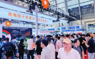 星星充電閃耀上海充換電展!全場(chǎng)景解決方案開啟綠色能源新篇章