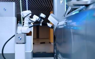 AI賦能BMW自動充電機器人 充電全流程無需用戶介入
