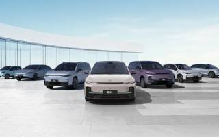 零跑汽車發(fā)布2025年上半年財報 營收242.5億元