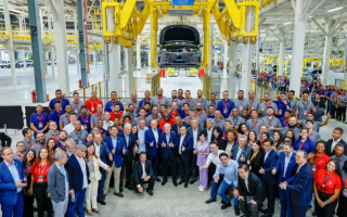 比亞迪第1400萬(wàn)輛新能源車(chē)在巴西工廠下線