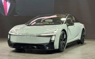 整體造型更運動 全新豐田卡羅拉概念車亮相