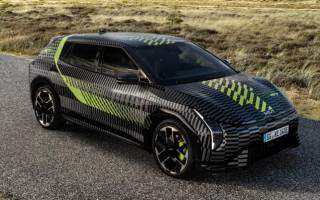 造型更運動 起亞EV4 GT諜照曝光