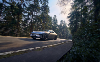 選新能源轎車看這里：東風(fēng)奕派eπ007在15萬區(qū)間，性能、適配度都能打