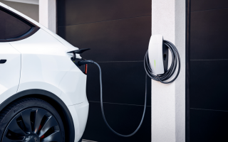 特斯拉中國(guó)產(chǎn)電動(dòng)車(chē)10月銷(xiāo)量同比下降9.9%